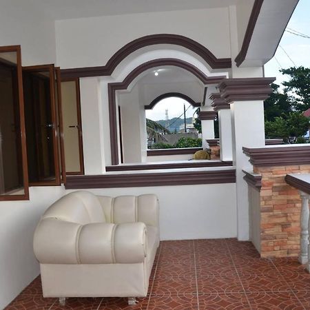 Florabells Iraya Guest House - Batanes Basco Extérieur photo