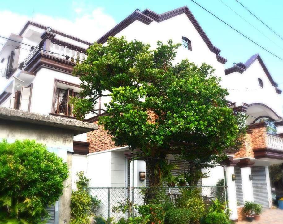Florabells Iraya Guest House - Batanes Basco Extérieur photo