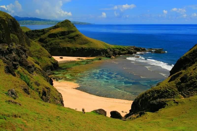 Florabells Iraya Guest House - Batanes Basco Extérieur photo