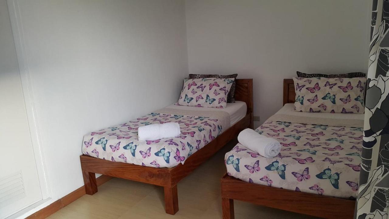 Florabells Iraya Guest House - Batanes Basco Extérieur photo